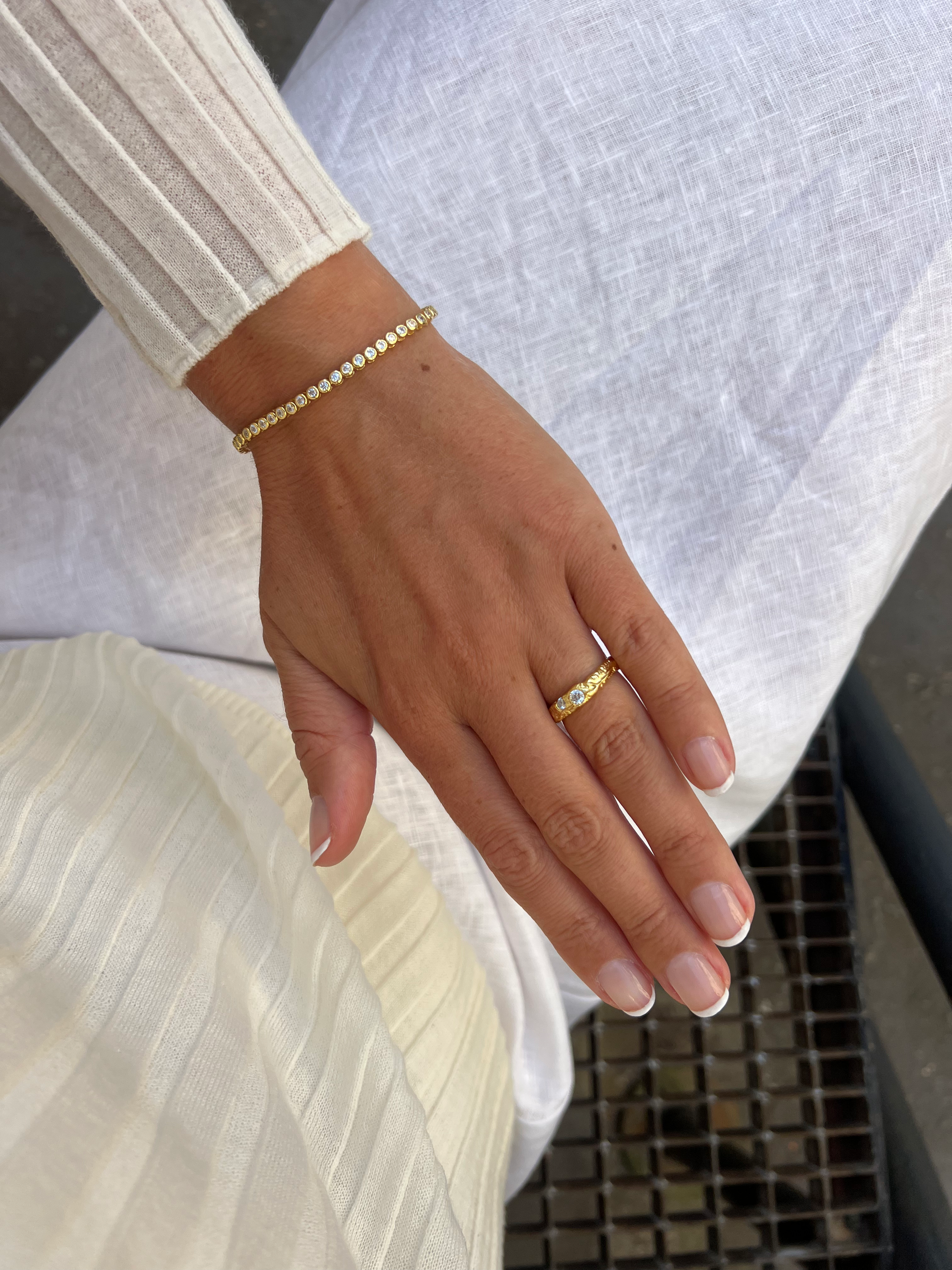 Eyra Ring