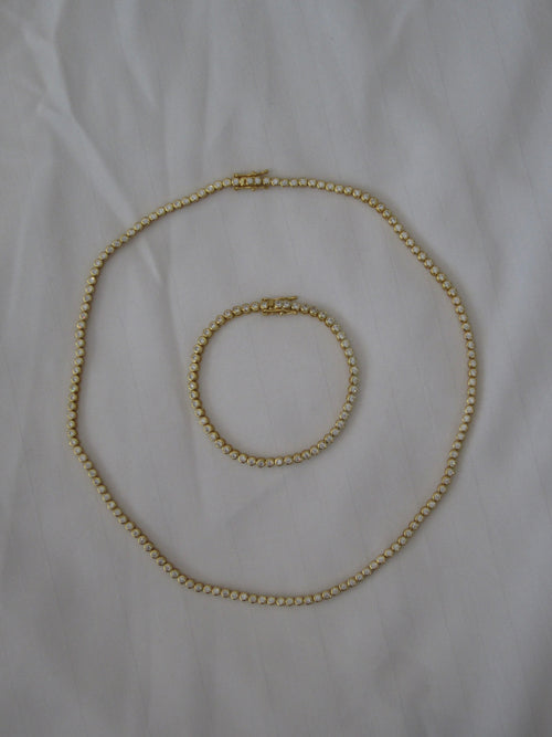 Eyra Necklace