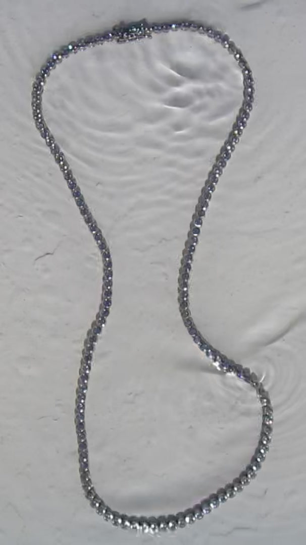 Eyra Necklace